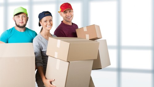 Packing and unpacking support for homes and offices in Westminster