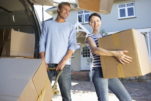 Preparation checklist and moving materials for a Westminster business move